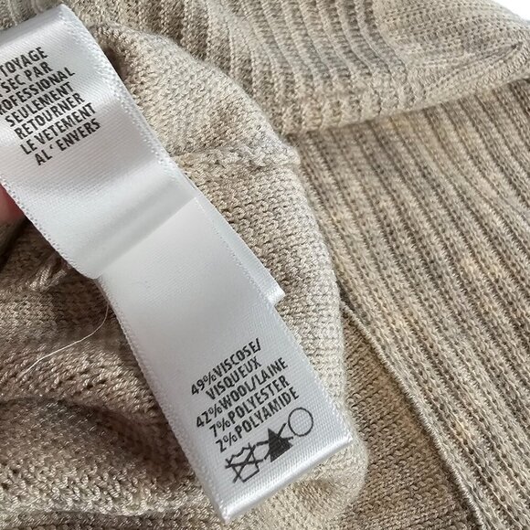 St. John Womens Boat Neck Wool Blend Knit Sweater, Long Sleeve, Quiet Luxury, M - Picture 9 of 9